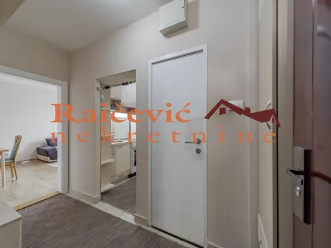 Rent, one bedroom apartment, 36m², Autokomanda, Voždovac Sve Podlokacije - image 7