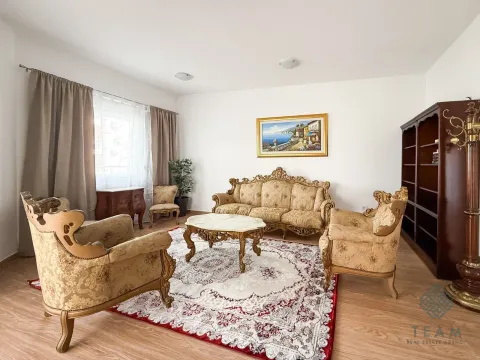 Prodaja, dvosoban stan, 114m², Kod Big Fashion-a, Podgorica - image 2