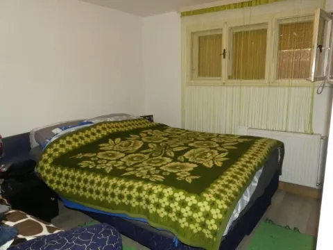 Sale, house, 240m², Tavrića obori, Jagodina