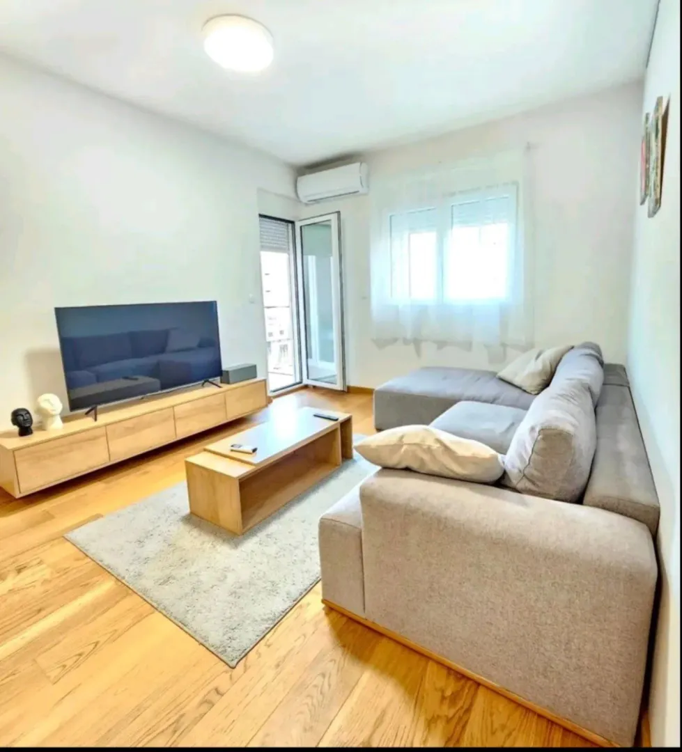 Prodaja, jednosoban stan, 48m², New City, Podgorica
