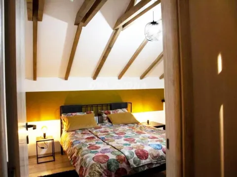 Prodaja, kuća, 200m², Čortanovci, Inđija - image 14