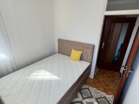 Izdavanje, jednosoban stan, 38m², Stari Aerodrom, Podgorica - image 8