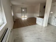 Izdavanje, četvorosoban stan, 90m², Niš, Srbija - image 2