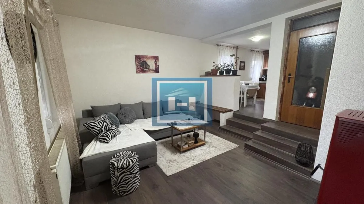 Prodaja, kuća, 131m², Vinorača, Jagodina