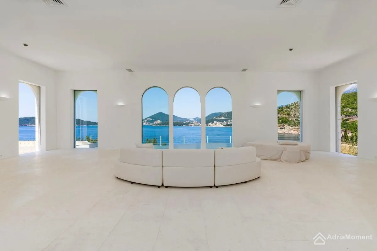 Prodaja, kuća, 375m², Budva, Crna Gora