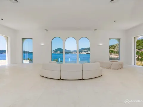 Prodaja, kuća, 375m², Budva, Crna Gora