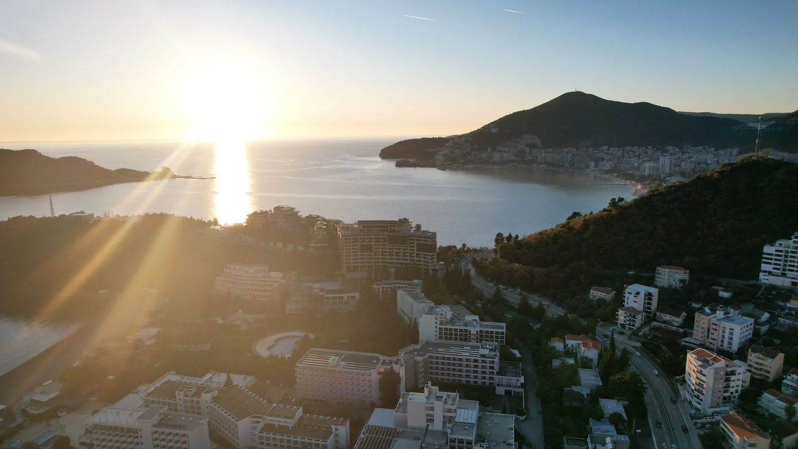Sale, land lot, 2400m², Bečići, Budva