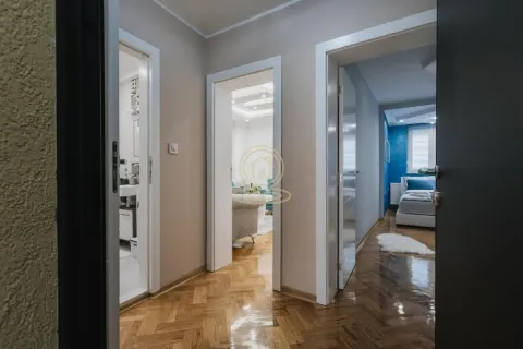 Prodaja, jednosoban stan, 38m², Centar, Novi Sad - image 8