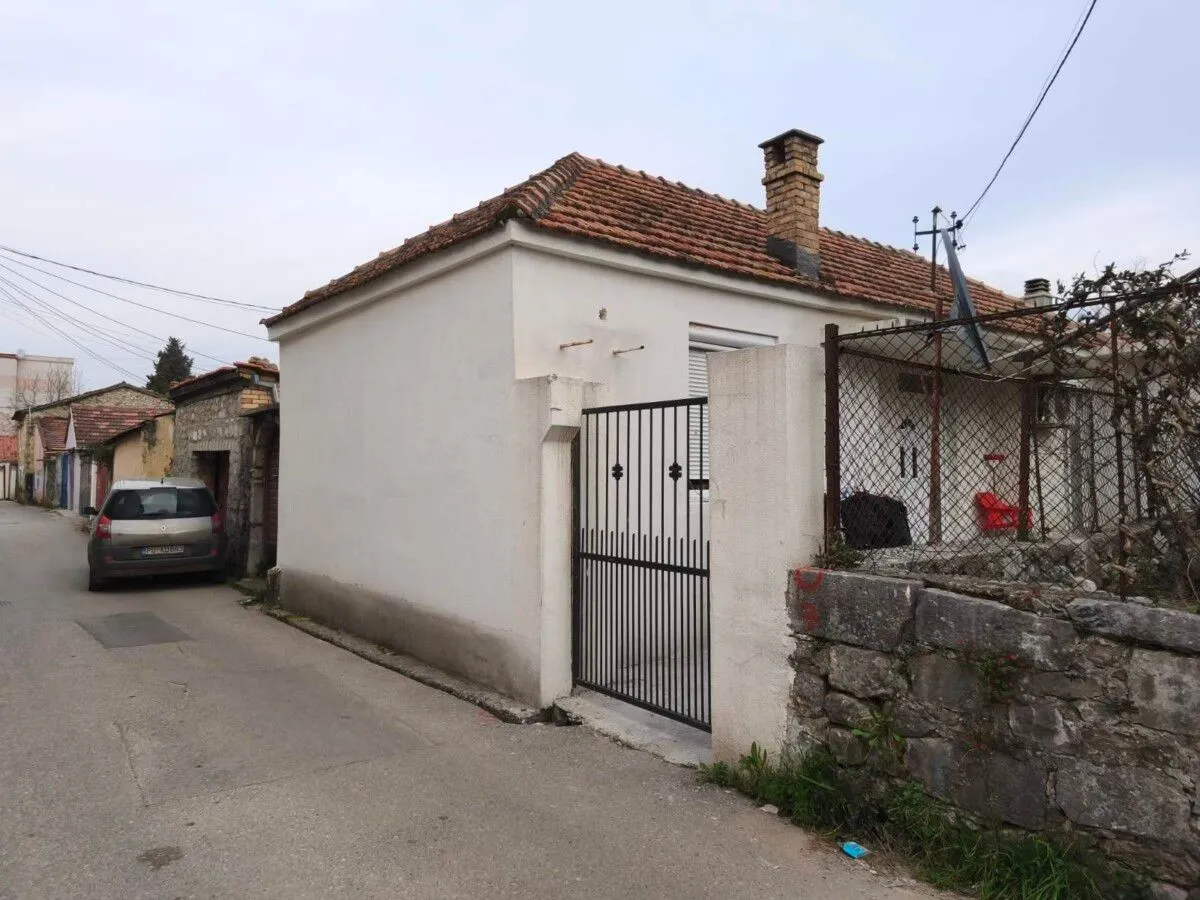 Sale, house, 110m², Centar, Podgorica