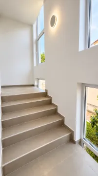 Prodaja, jednosoban stan, 54m², Momišići, Podgorica - image 2