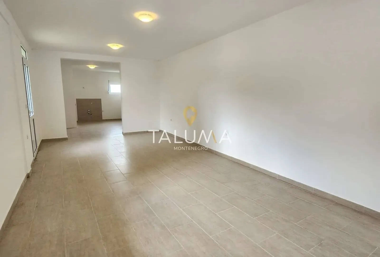Rent, office space, 56m², Spuž, Danilovgrad
