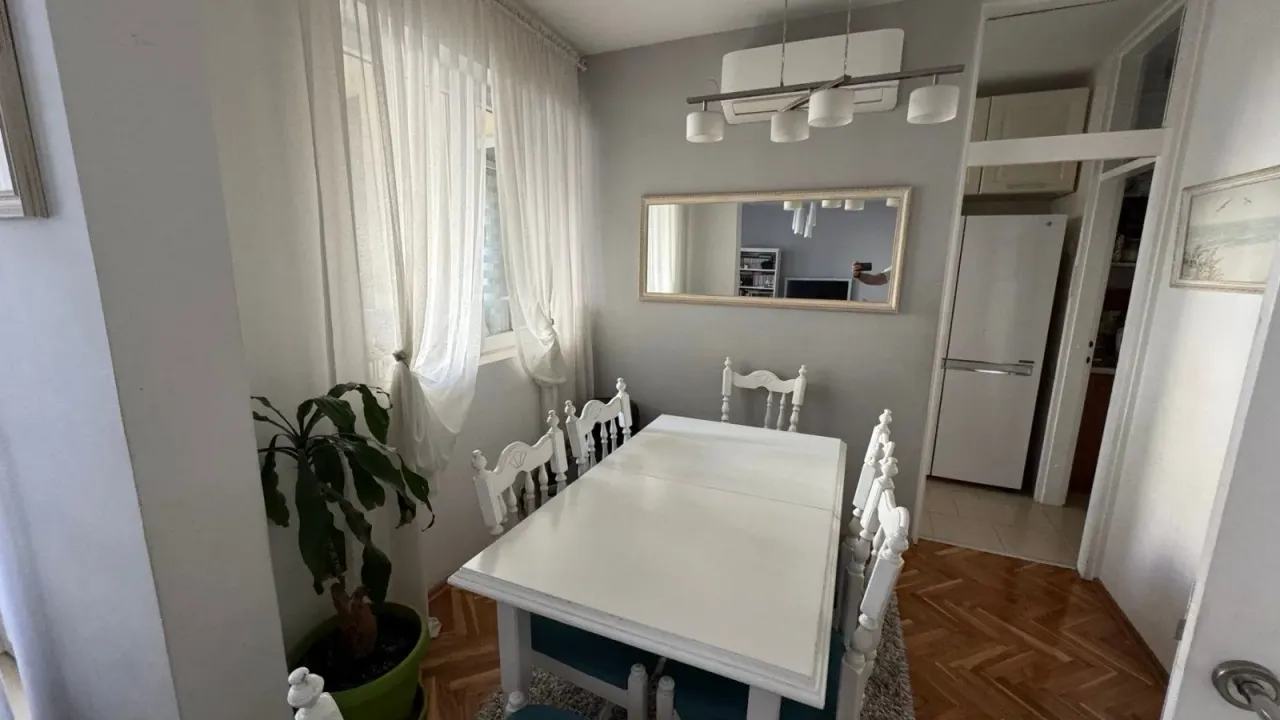 Rent, four bedroom apartment, 87m², Blok 6, Podgorica