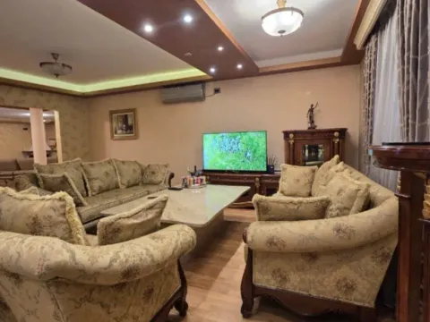 Prodaja, kuća, 300m², Tuzi, Podgorica - image 7