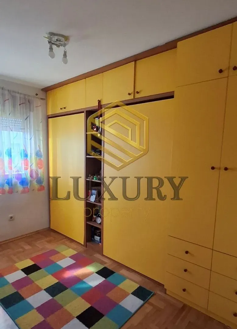 Prodaja, dvosoban stan, 67m², Stari Aerodrom, Podgorica