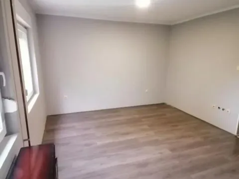 Izdavanje, garsonjera, 29m², Adice, Novi Sad Sve Podlokacije - image 3
