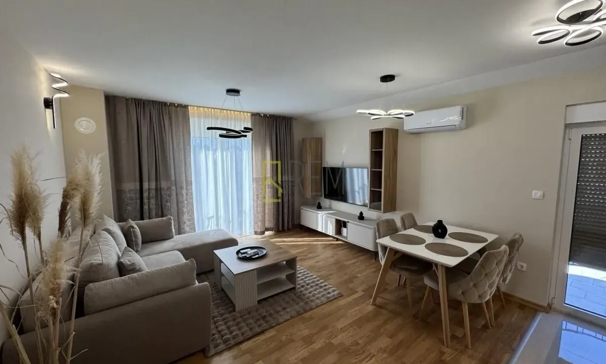 Izdavanje, dvosoban stan, 55m², Zagorič, Podgorica