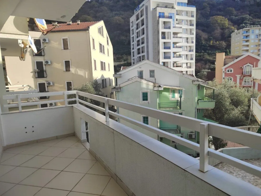 Sale, two bedroom apartment, 65m², Rafailovići, Budva