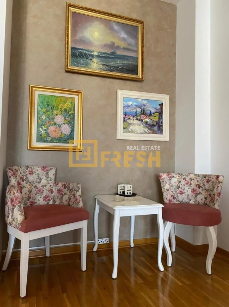Sale, three bedroom apartment, 112m², Bečići, Budva