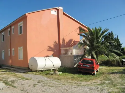 Prodaja, kuća, 192m², Bar, Crna Gora - image 5