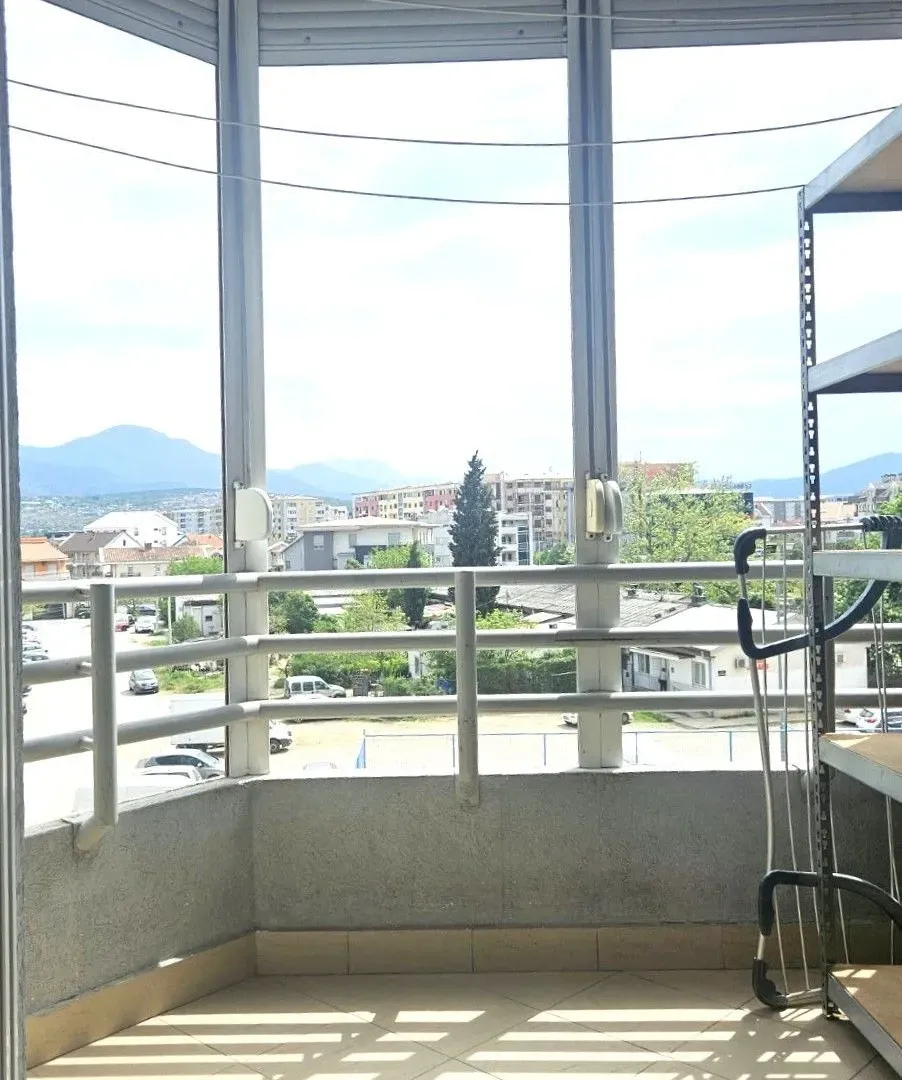 Rent, one bedroom apartment, 37m², Stari Aerodrom, Podgorica