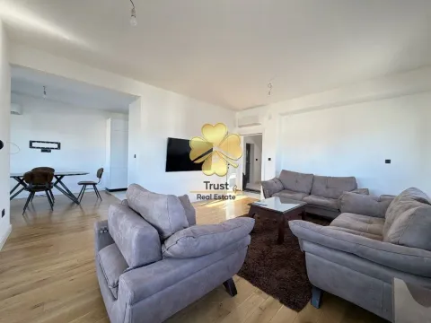 Prodaja, stan, 270m², Gornja Gorica, Podgorica - image 6