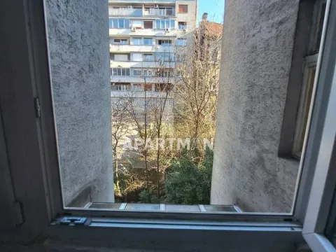 Prodaja, trosoban stan, 74m², Kalenić Pijaca, Vračar Sve Podlokacije - image 11