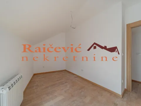 Sale, three bedroom apartment, 69m², Trošarina, Voždovac Sve Podlokacije - image 16