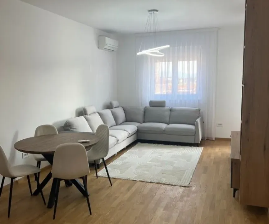 Izdavanje, jednosoban stan, 45m², Stari Aerodrom, Podgorica