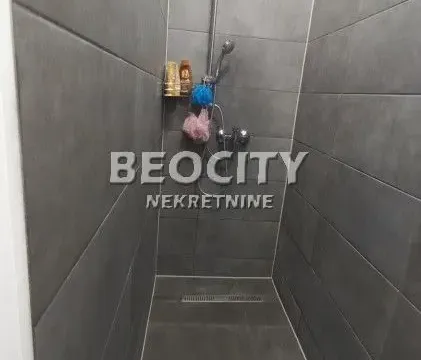 Prodaja, dvosoban stan, 59m², Centar, Novi Sad - image 9