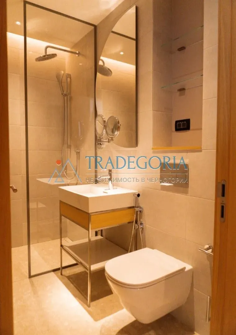 Prodaja, jednosoban stan, 56m², Tivat, Crna Gora