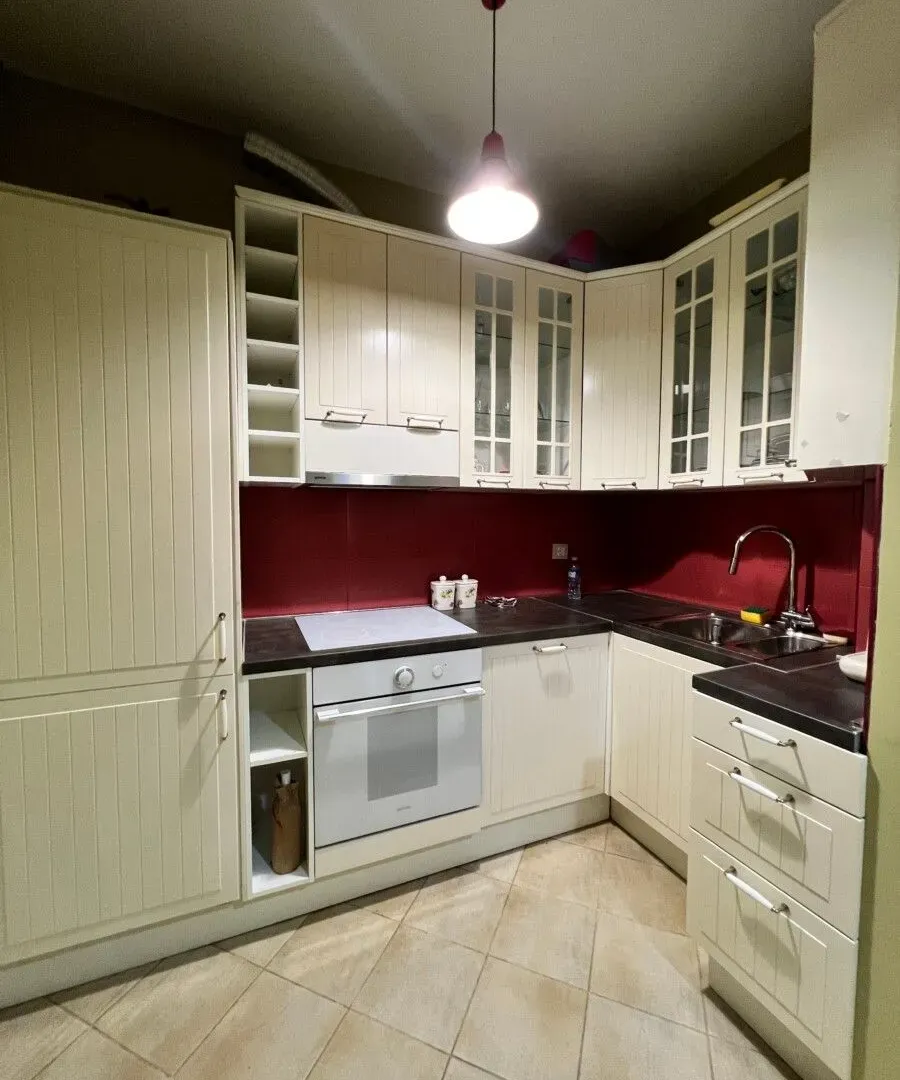 Prodaja, jednosoban stan, 46m², Krivi Most, Podgorica