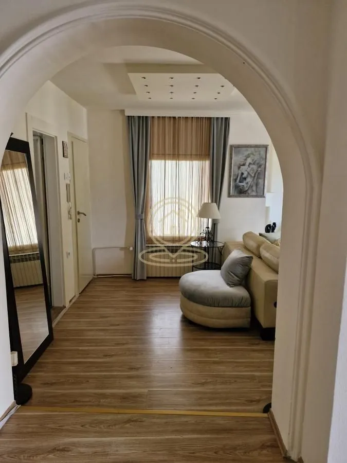 Rent, three bedroom apartment, 90m², Medijana, Niš