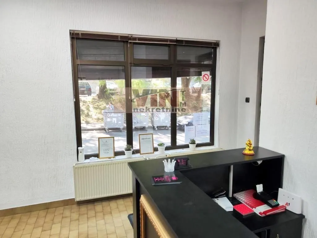 Rent, office space, 60m², Karaburma, Palilula Sve Podlokacije