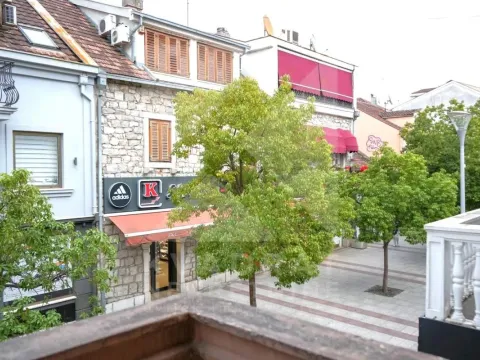 Rent, office space, 164m², Centar, Podgorica - image 1