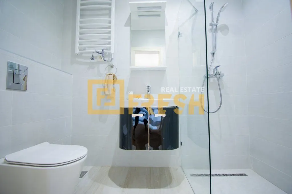 Prodaja, kuća, 371m², Tivat, Crna Gora