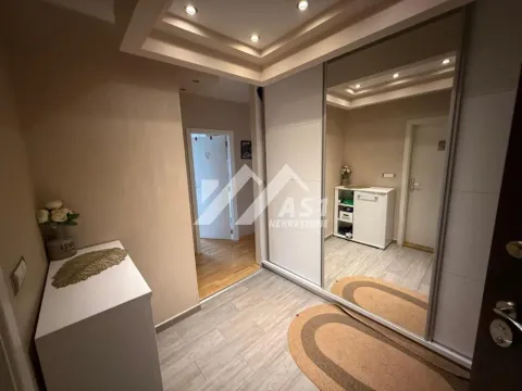 Izdavanje, trosoban stan, 93m², Novi Sad Sve Podlokacije, Novi Sad - image 10