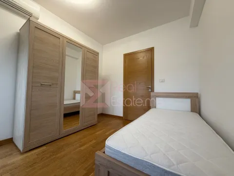 Rent, two bedroom apartment, 68m², City Kvart, Podgorica - image 5