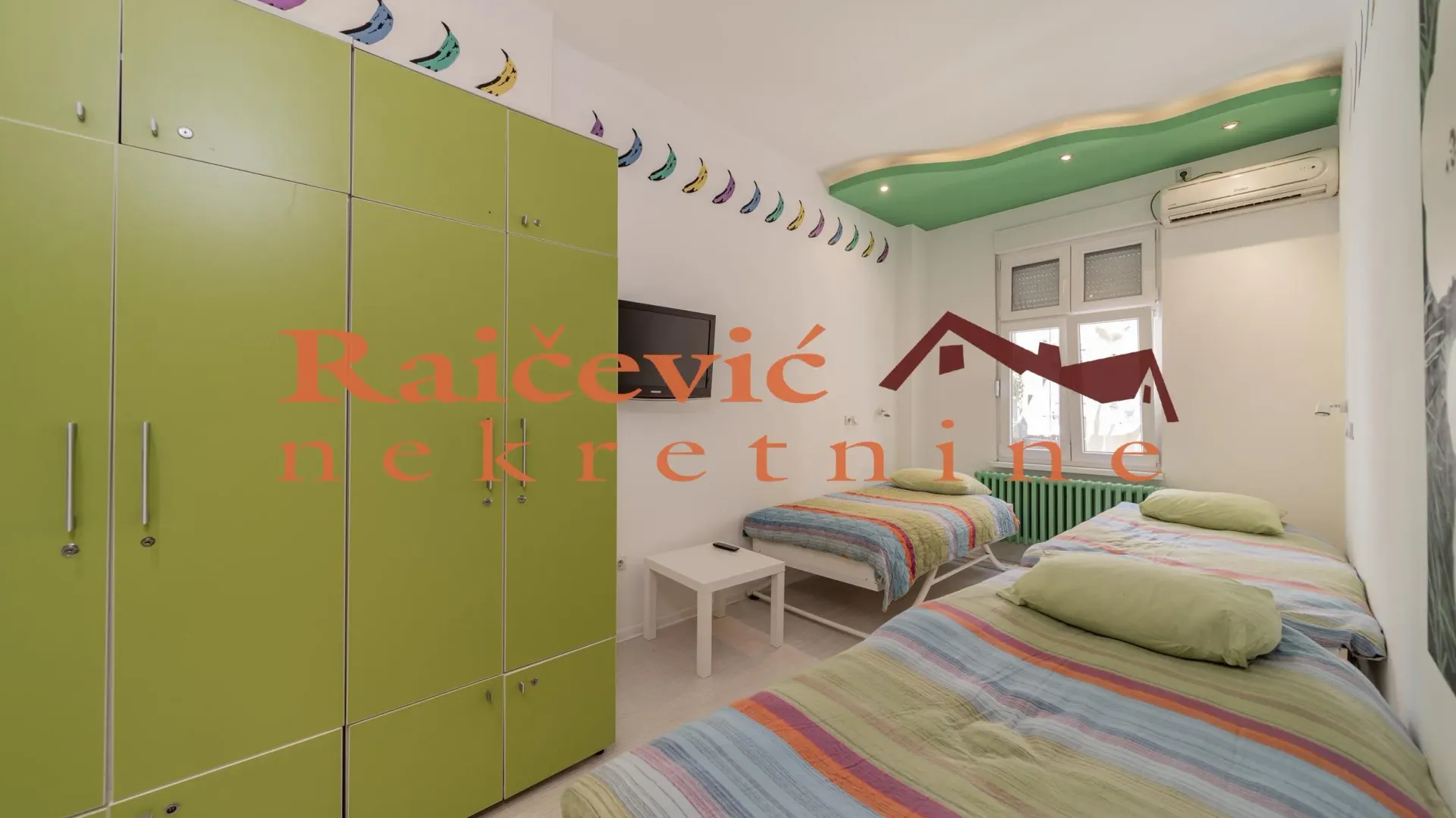 Prodaja, stan, 103m², Centar, Požarevac