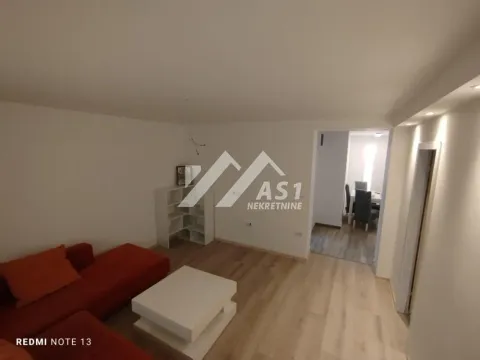 Izdavanje, kuća, 76m², Sremska Kamenica, Petrovaradin