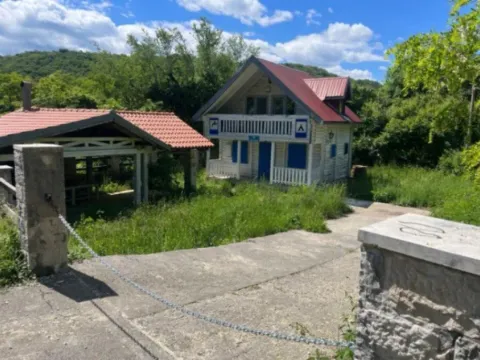 Sale, house, 684m², Ledenice, Kotor