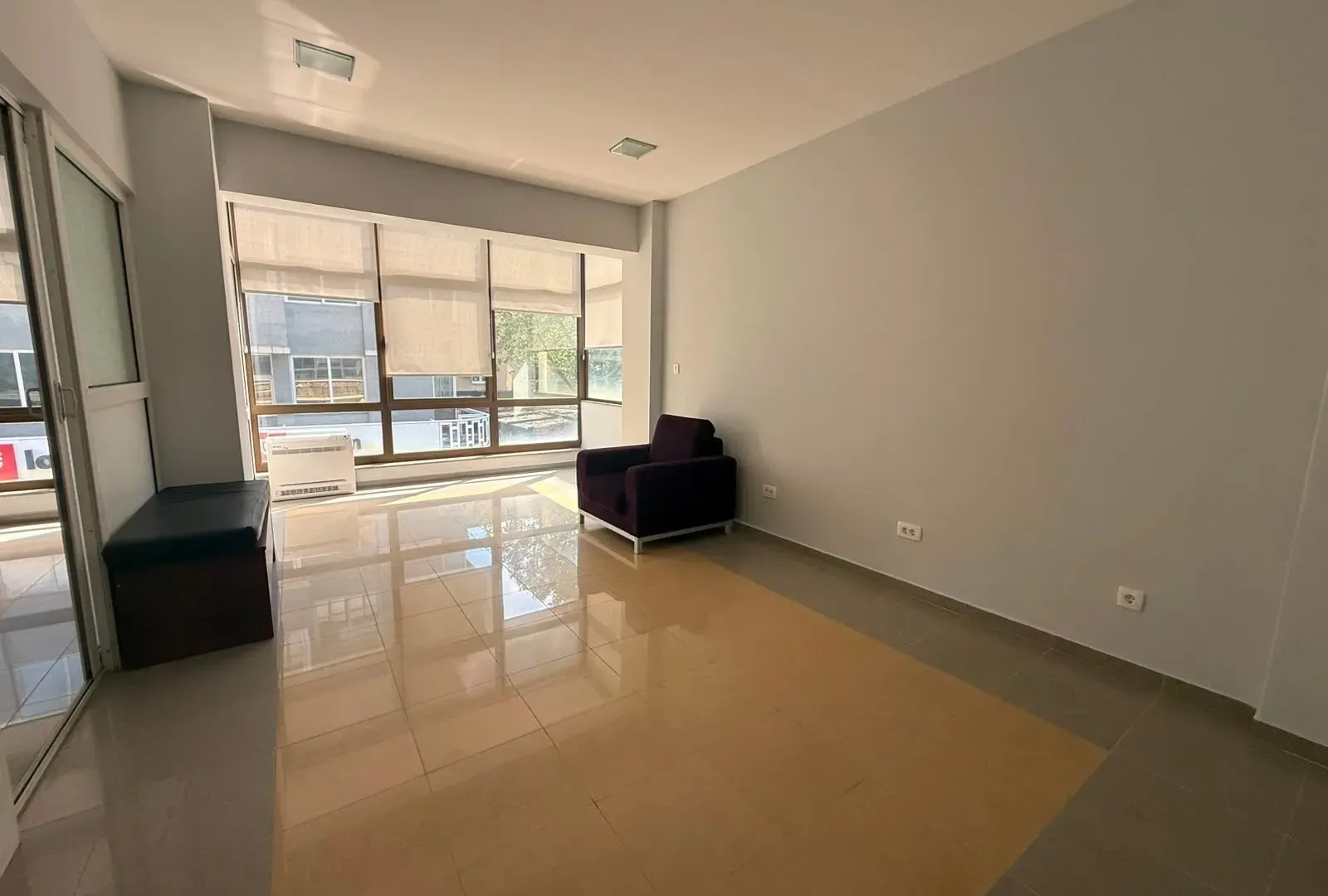 Rent, office space, 87m², Centar, Podgorica