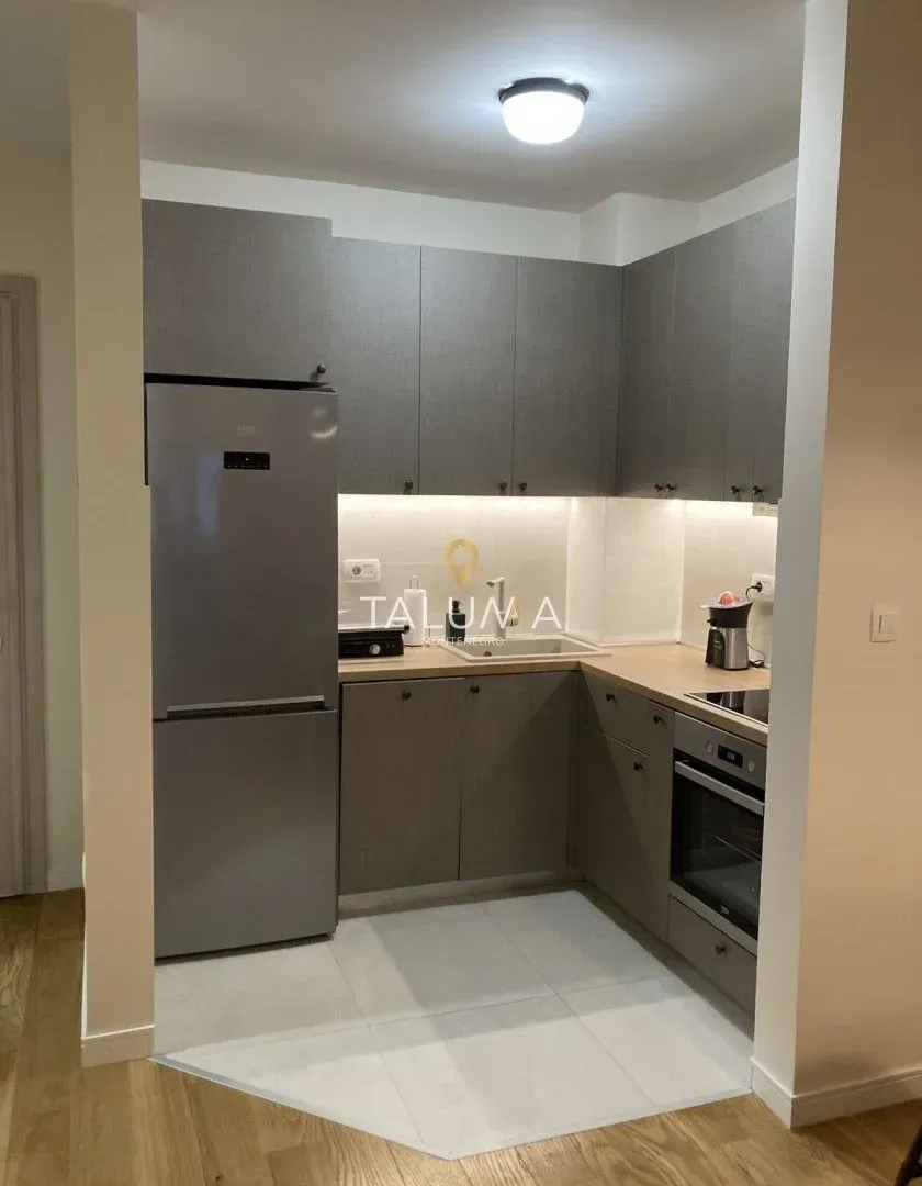 Prodaja, jednosoban stan, 40m², City Kvart, Podgorica