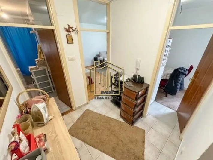 Prodaja, jednosoban stan, 55m², Stari Aerodrom, Podgorica