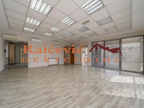 Rent, office space, 183m², Savski Venac, Beograd - image 15