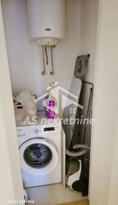 Rent, two bedroom apartment, 56m², Savski Venac, Beograd