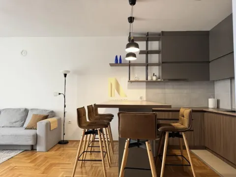 Izdavanje, četvorosoban stan, 78m², Telep, Novi Sad Sve Podlokacije - image 4