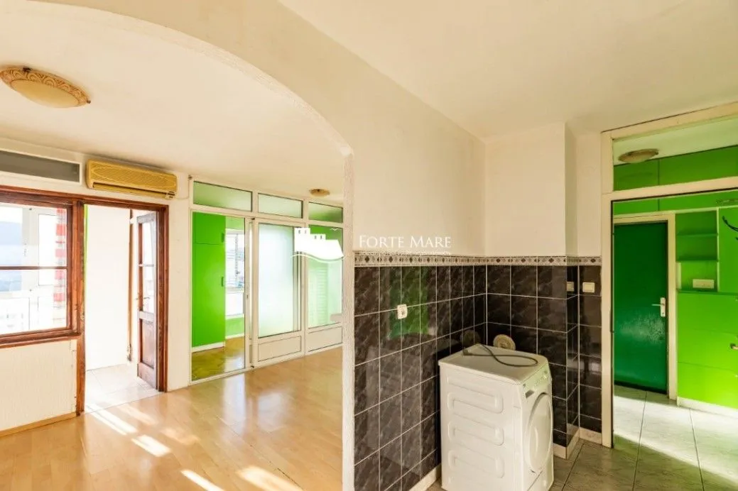 Prodaja, jednosoban stan, 46m², Topla, Herceg Novi