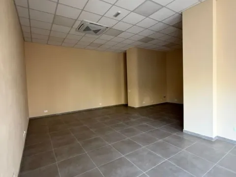 Rent, office space, 67m², Bar, Crna Gora