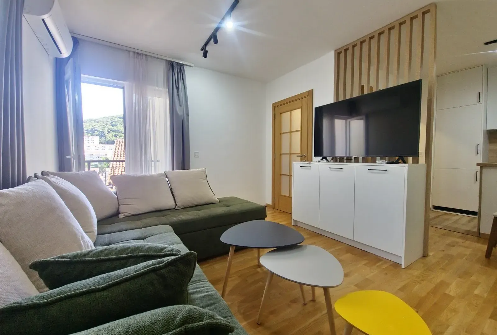 Rent, two bedroom apartment, 70m², Budva, Crna Gora