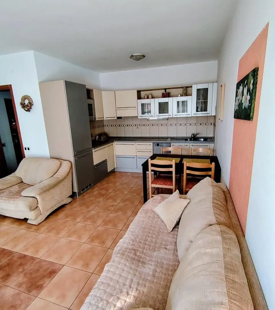 Rent, two bedroom apartment, 65m², Rozino, Budva